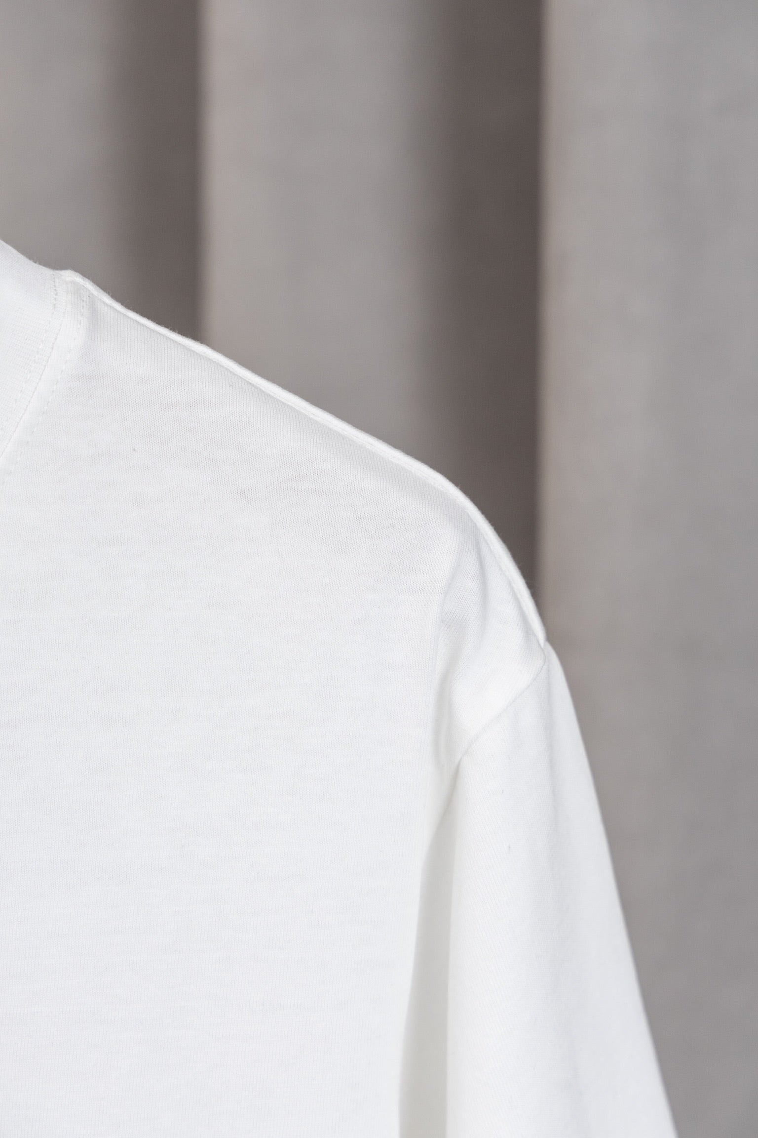 U1W25E3  Popular T-shirts