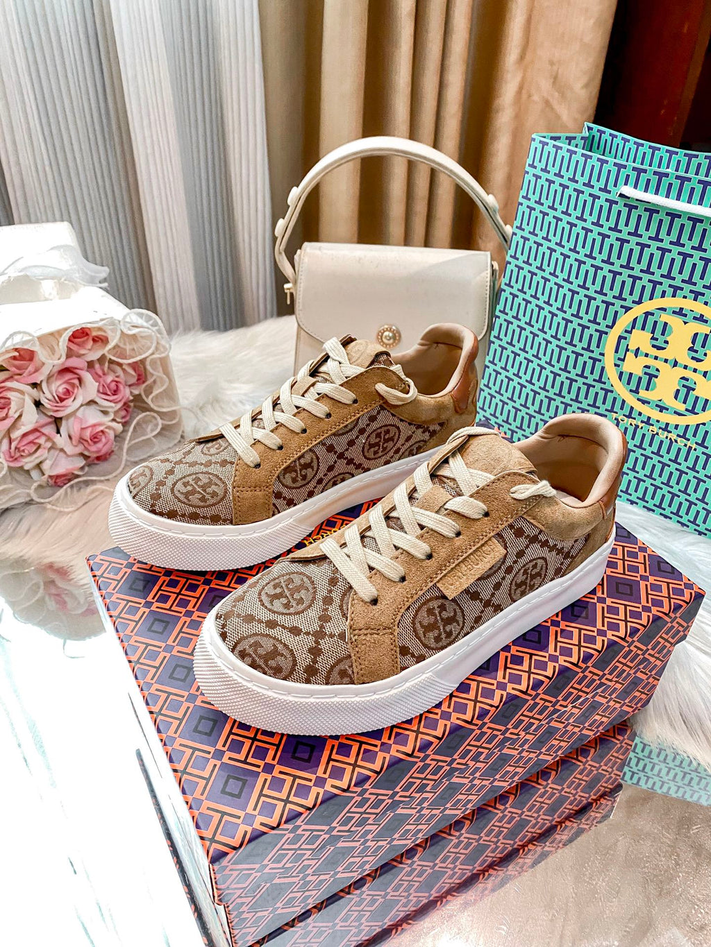 Z1Q105A356 Popular Shoes