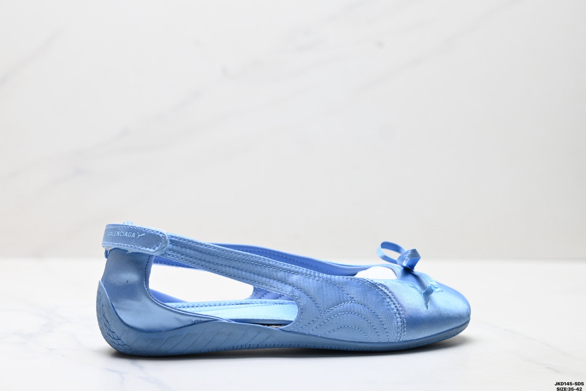 Z4R85J25  Popular high-quality  Shoes
