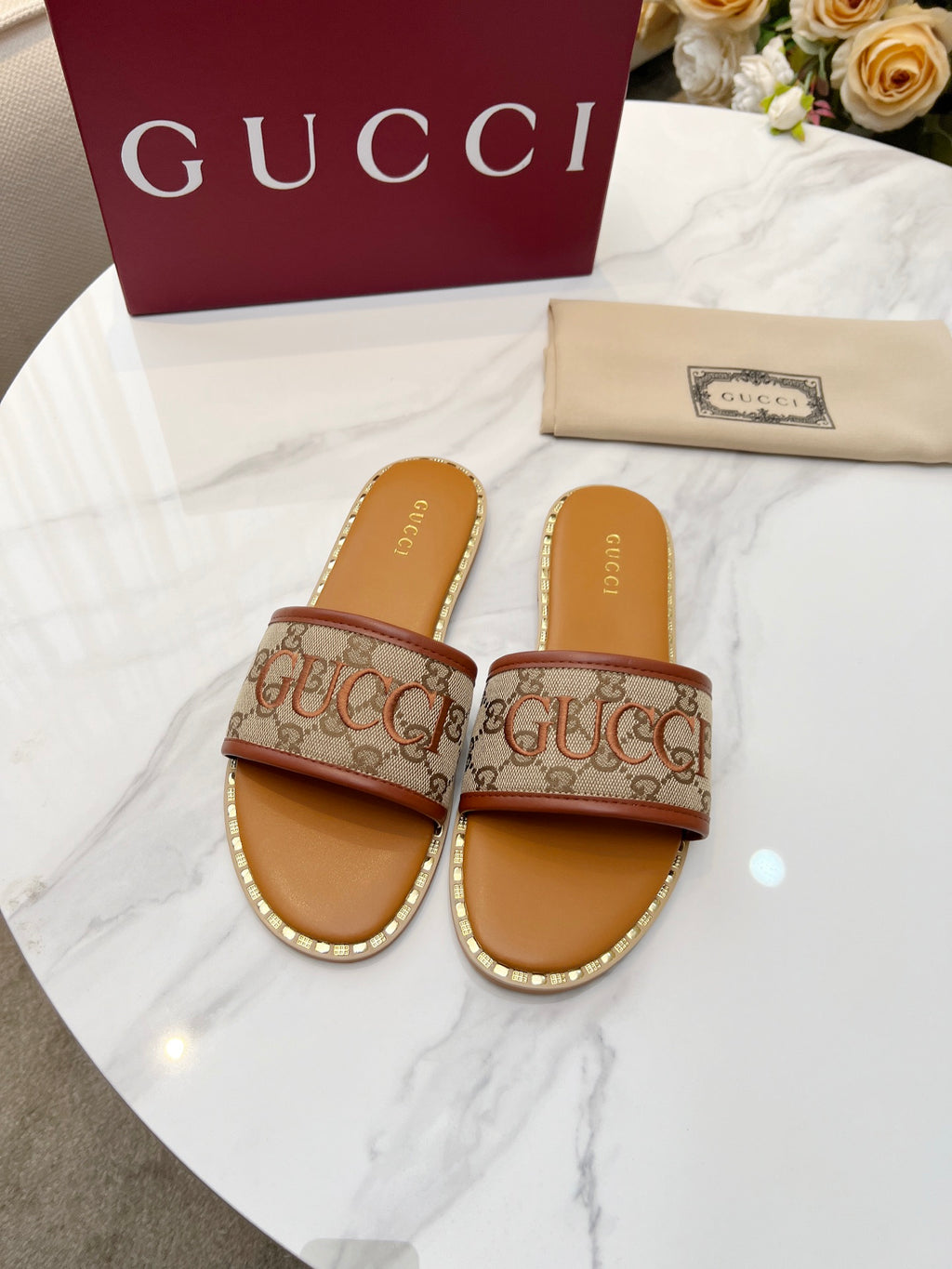 Z2Q55B29 Popular high-quality  Shoes