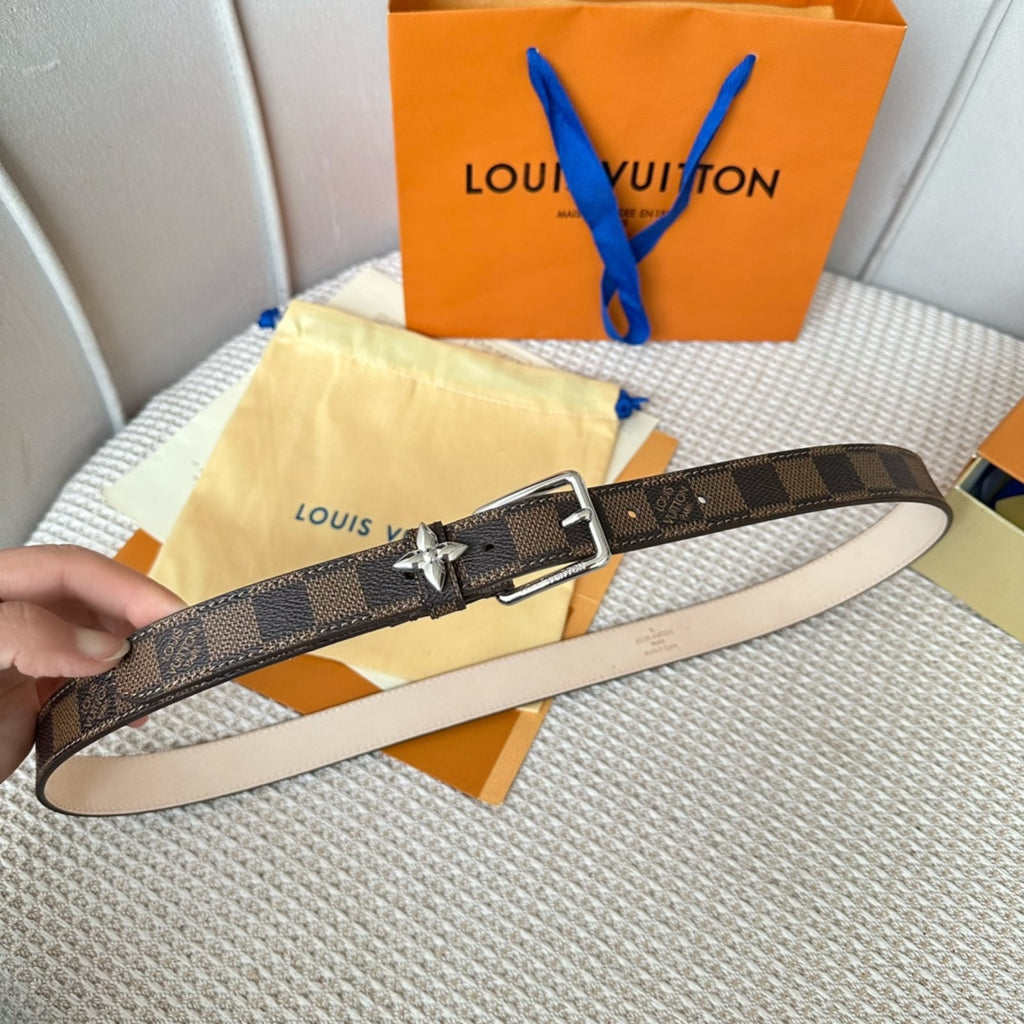 P1Q64E43 Popular  High quality belt With full package