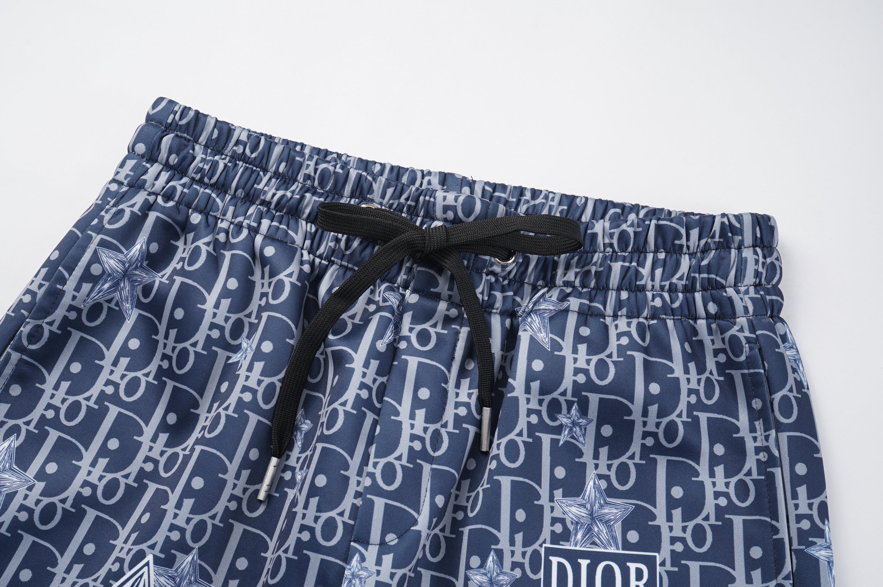 U1R45D49 Popular shorts