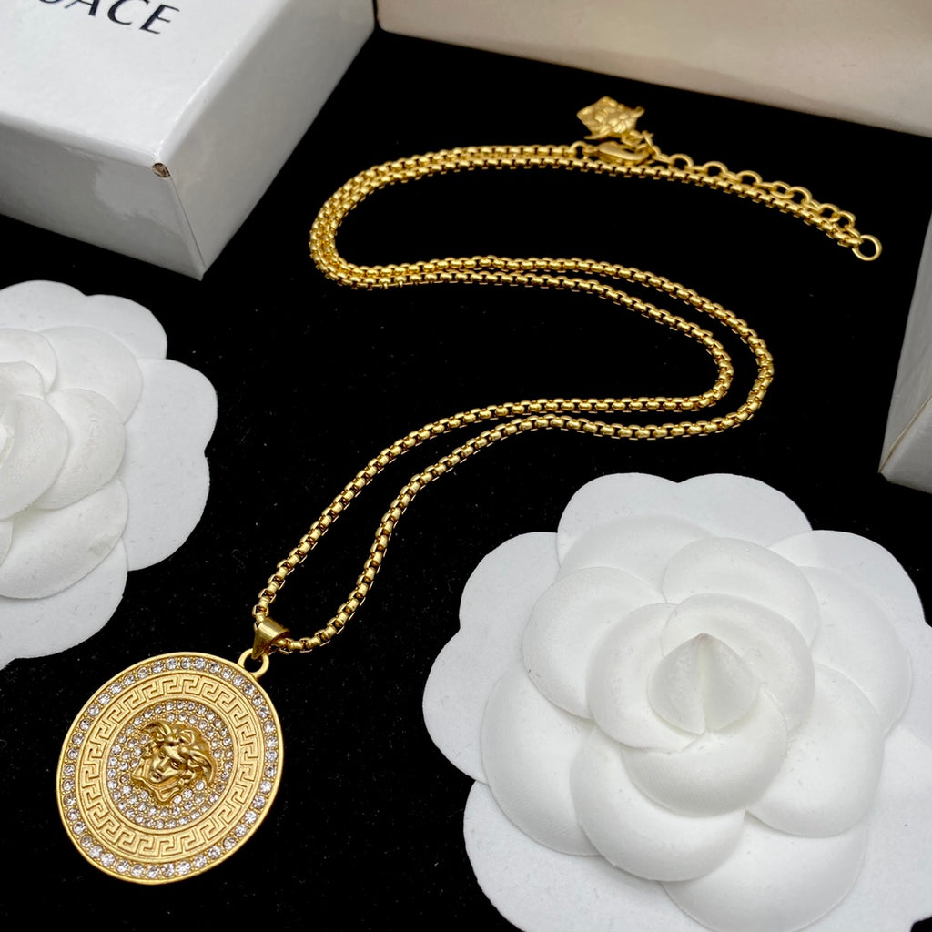 X1R75V99X Popular  Necklace