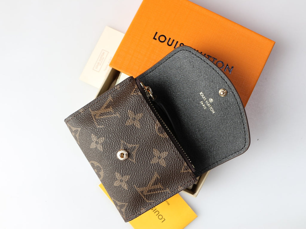 B1R15E124 Popular leather Wallets