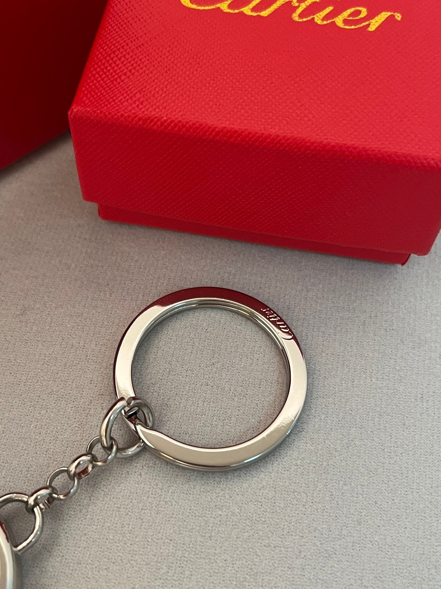 A1Z105K39 Popular bag 's charms accessories