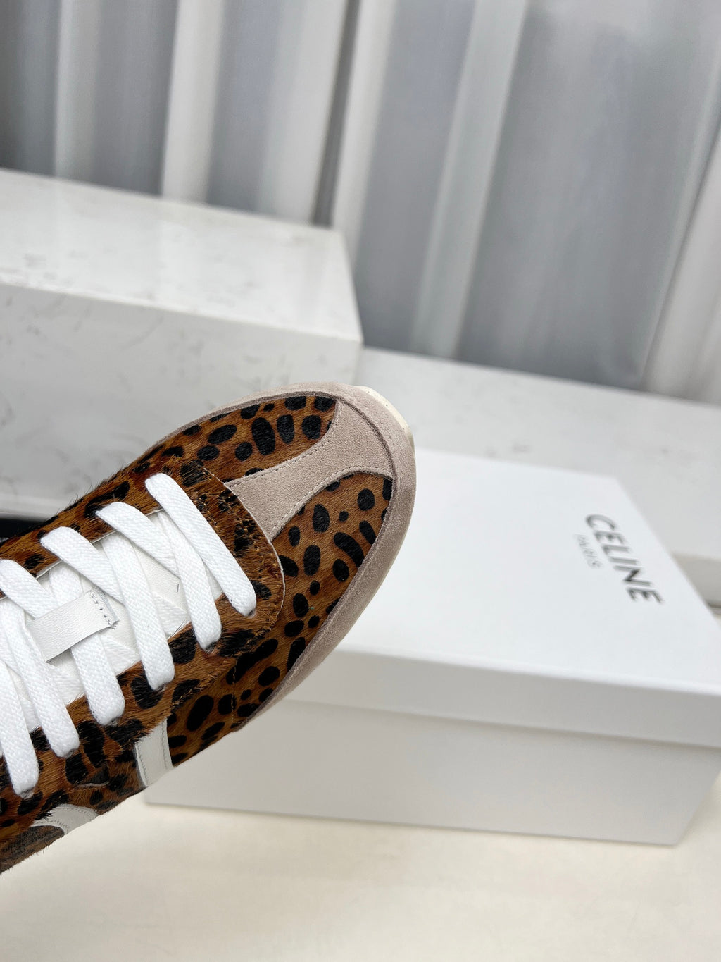Z2Q105N270 Popular high-quality Shoes