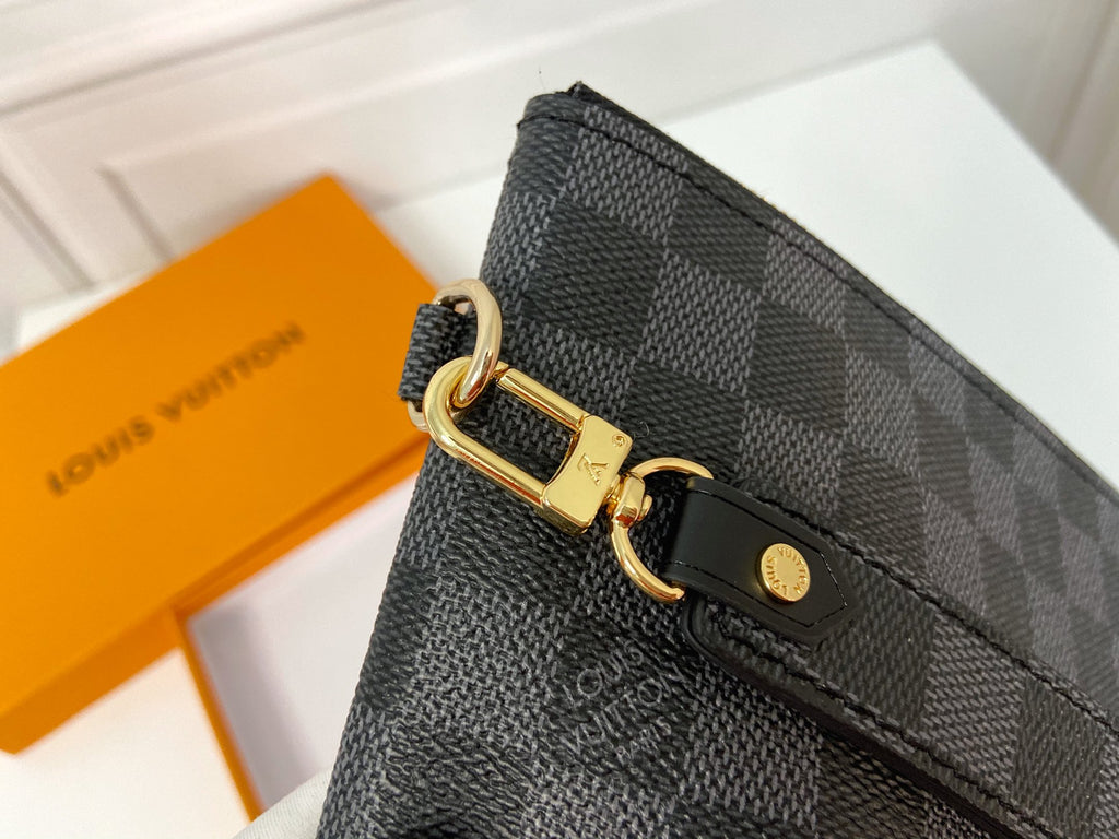 B1P46E51 Popular leather bag