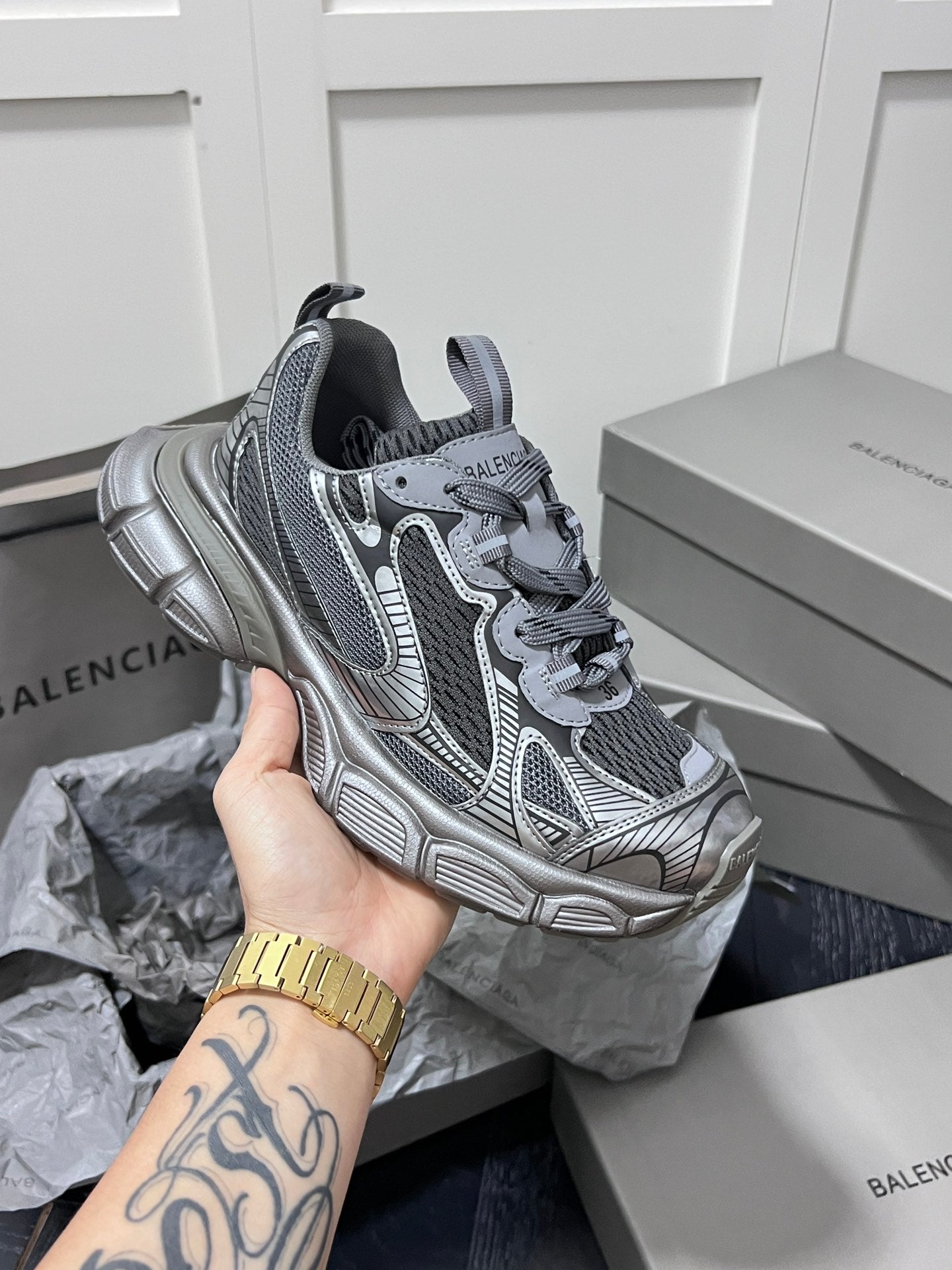 Z1Z54J116 Popular Casual shoes