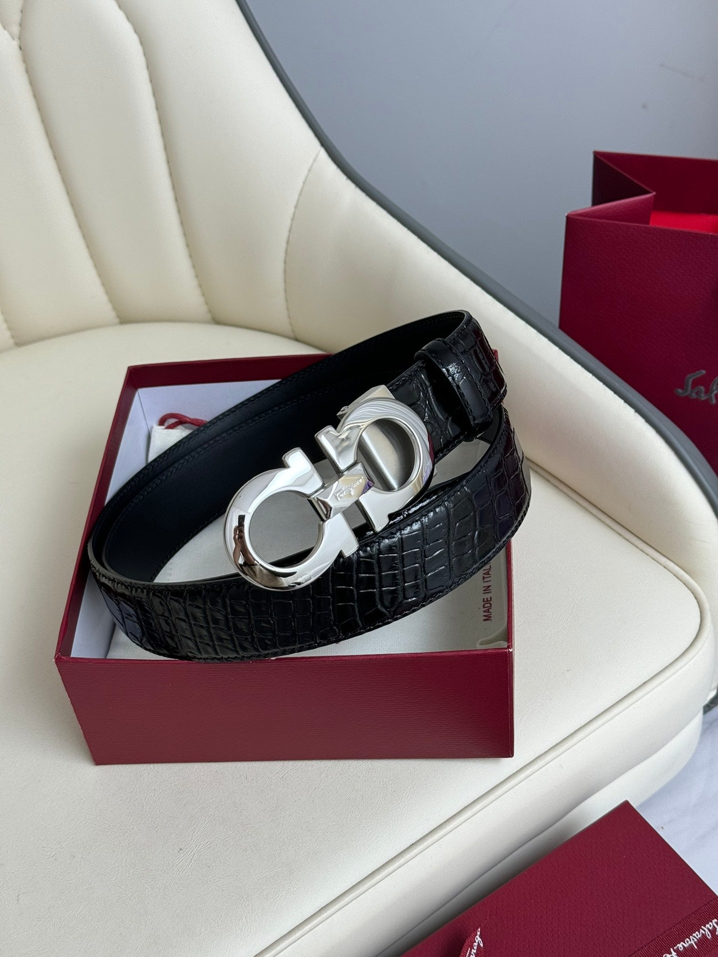 P1W15A167 Popular  High quality belt With full package
