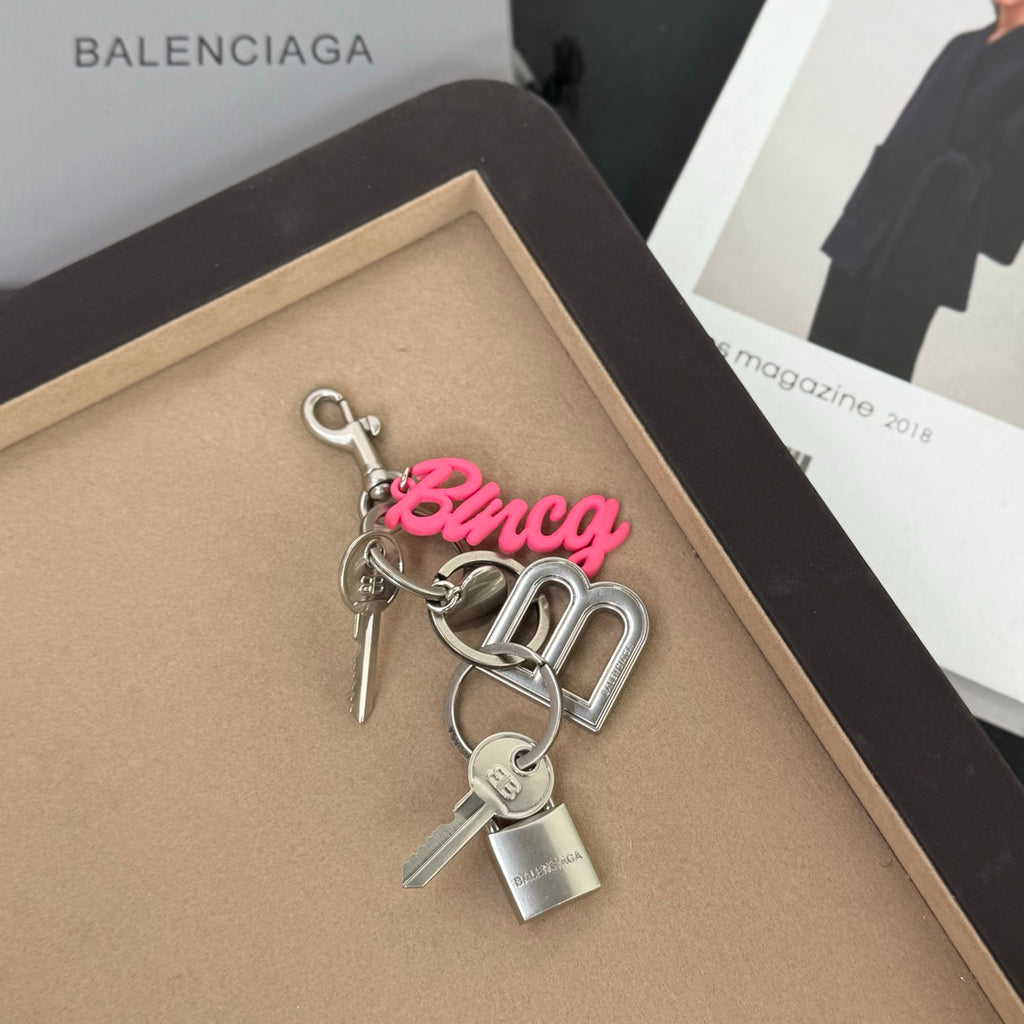 A1R46J39 Popular bag 's charms accessories