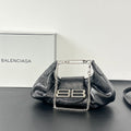 B1P36J120 Popular leather bag