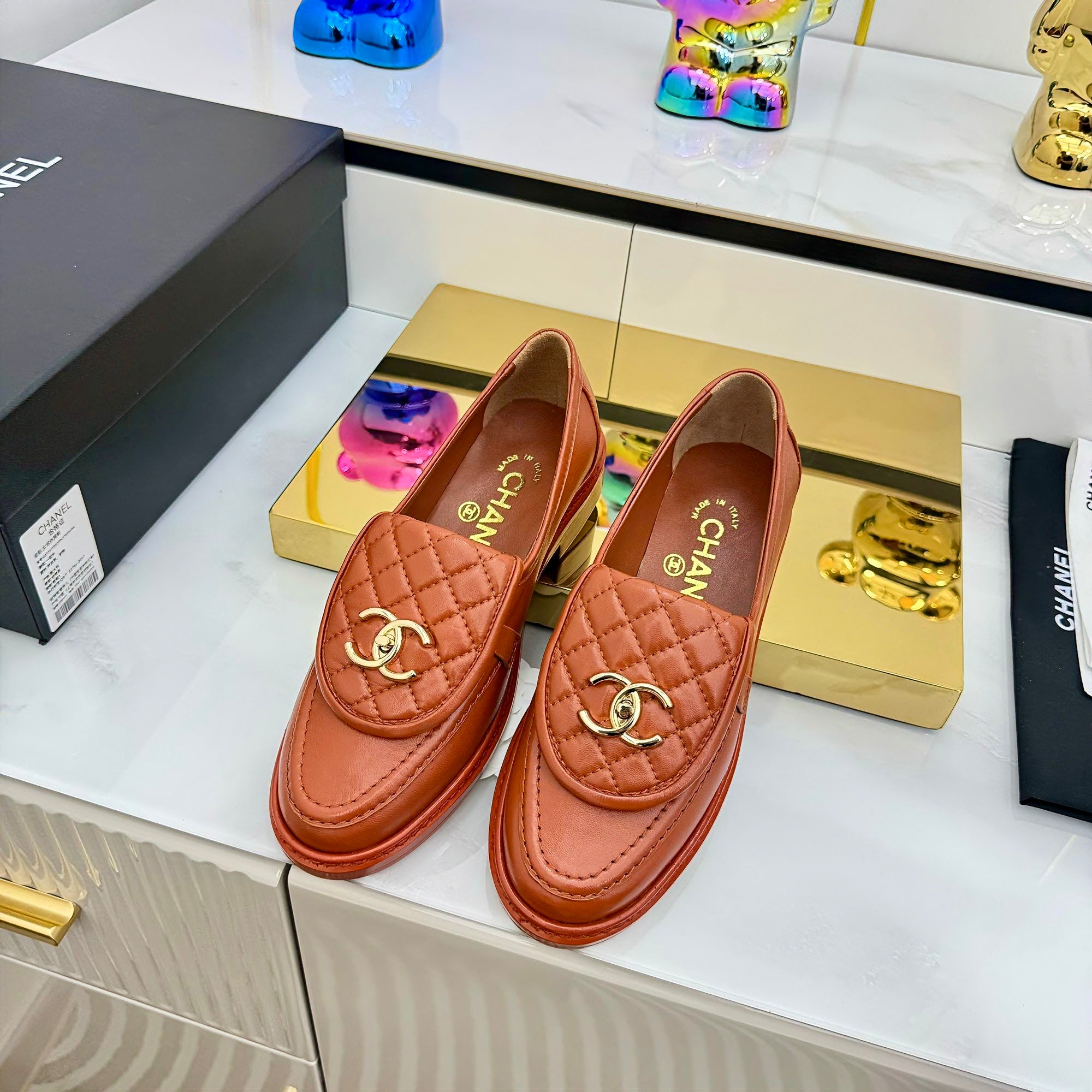 Z2Q85C1 Popular high-quality leather shoes