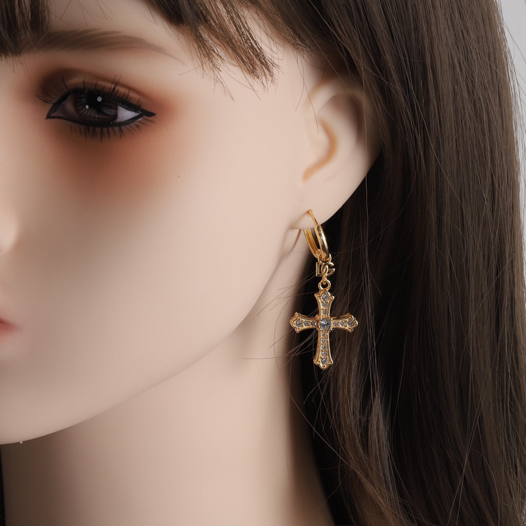 X1Z64A597E Popular Earrings