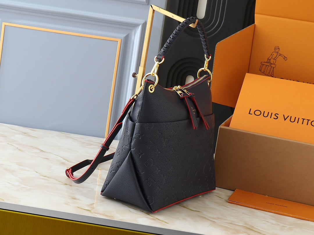 B1W35E115 Popular leather bag