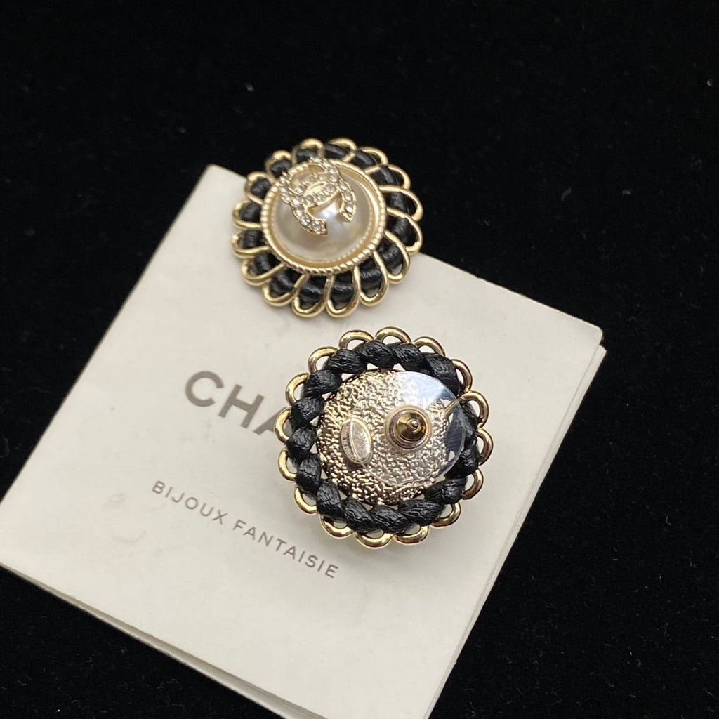 X1Z94C680E Popular Earrings