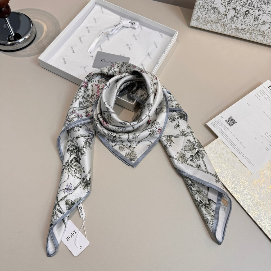 W1N46D38 Popular Silk Scarve