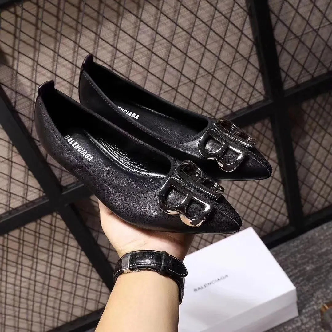 Z2Q95J121 Popular high-quality leather Shoes