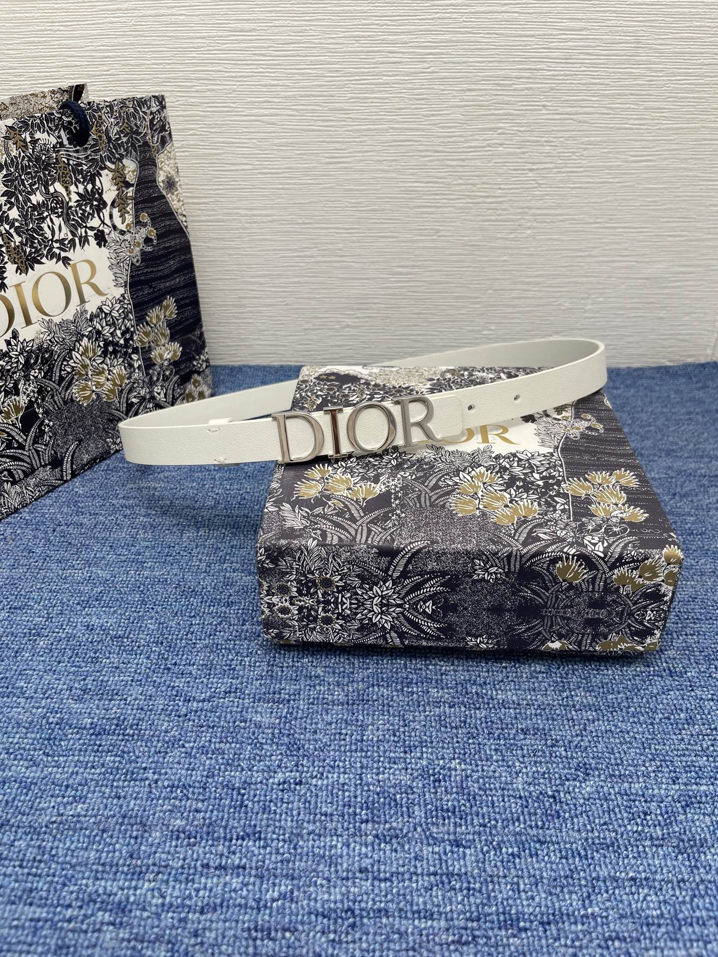 P1R55D203 Popular High quality belt With full package