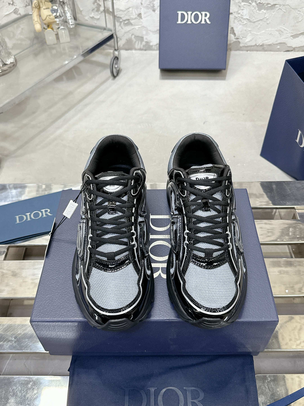 Z2R45D2 Popular high-quality shoes