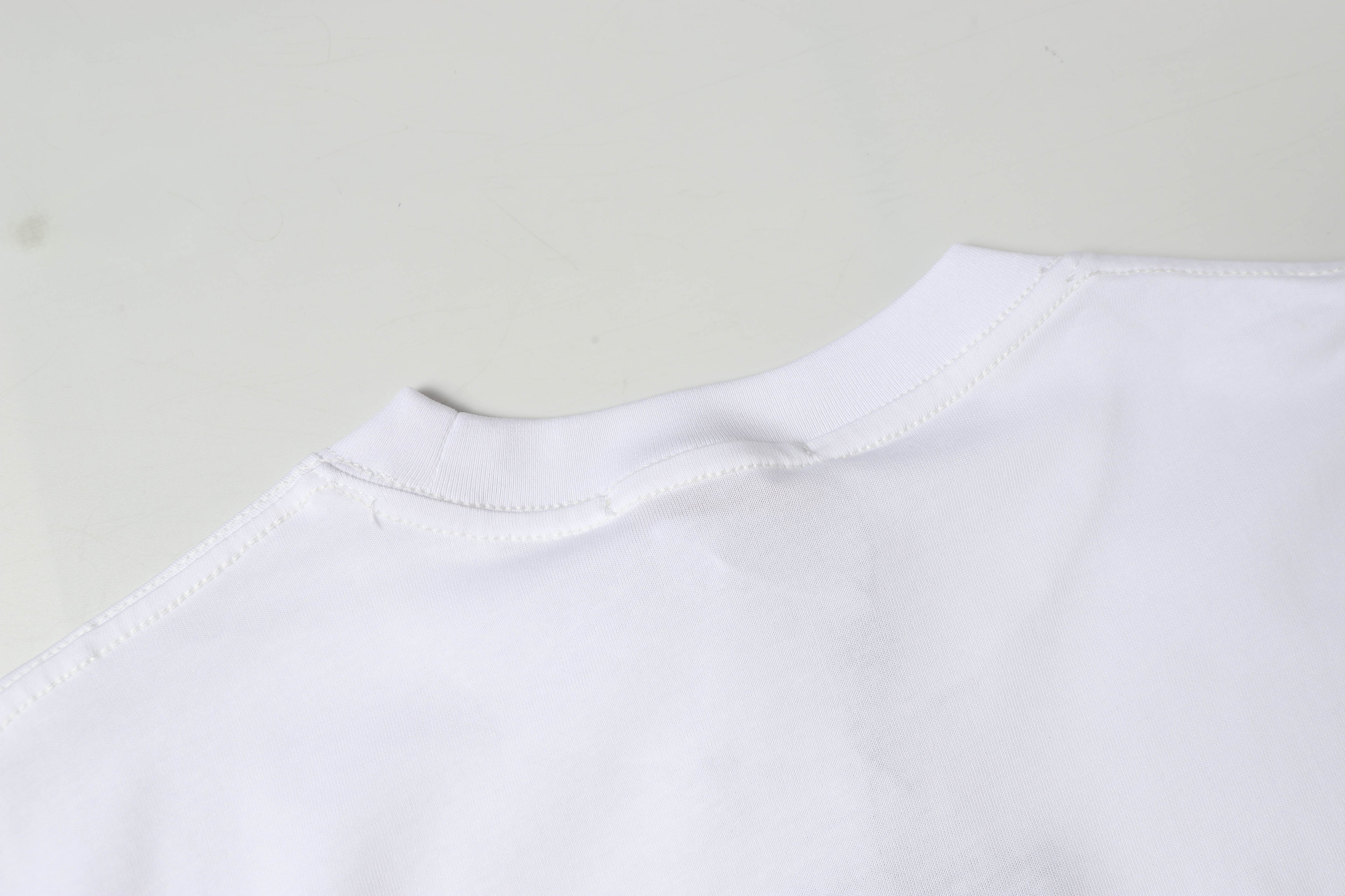 U1R45E145 Popular T-shirt