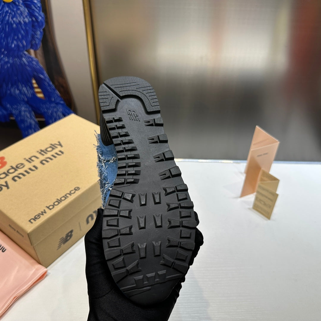 Z1Q105A341 Popular  Shoes