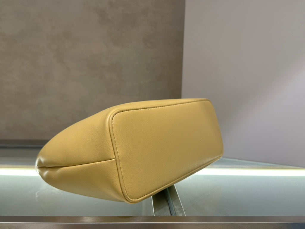 B1N55A12 Popular    leather bag