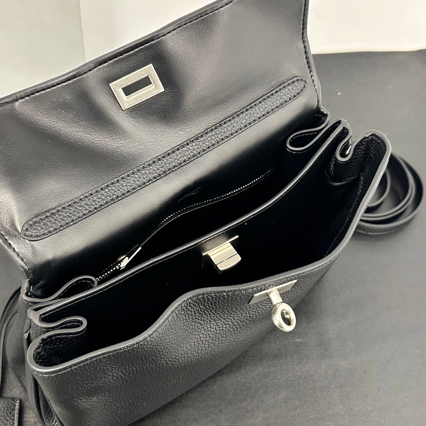B1X15J4 Popular  leather bag