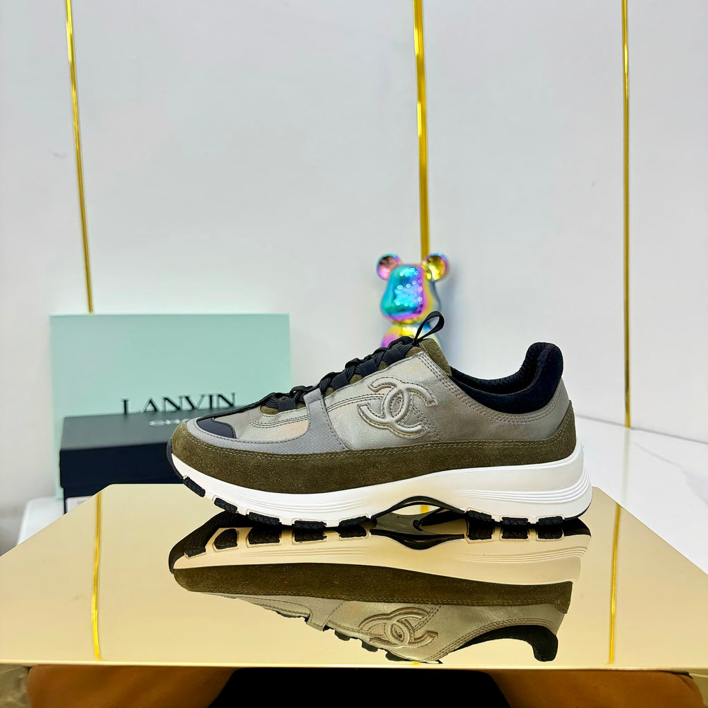 Z2R85C7  Popular high quality shoes