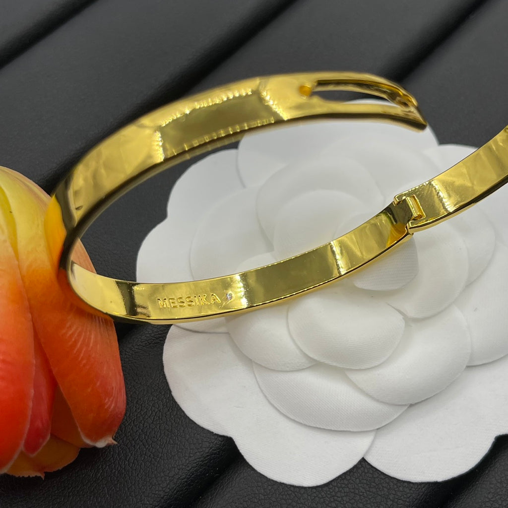 X1Z94A763K  Popular Bracelets