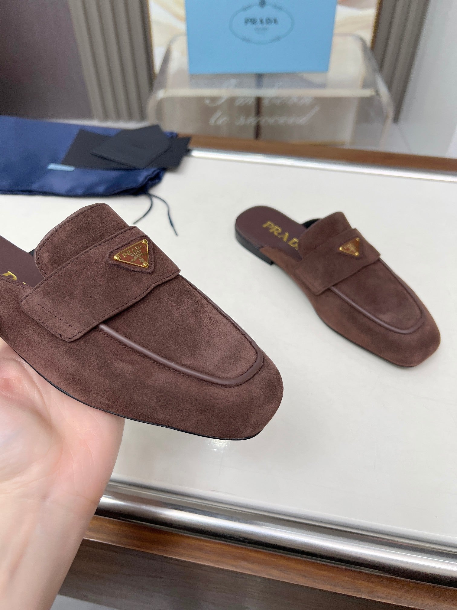 Z2Q105P405 Popular high-quality Shoes