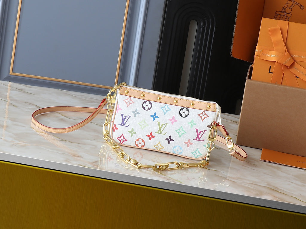 B1P46E43 Popular leather bag
