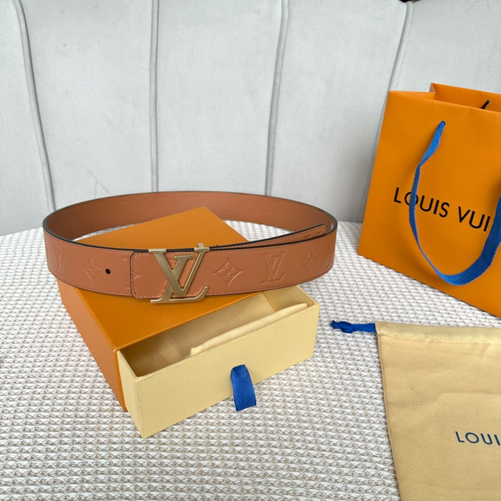 P1Q64E57 Popular  High quality belt With full package