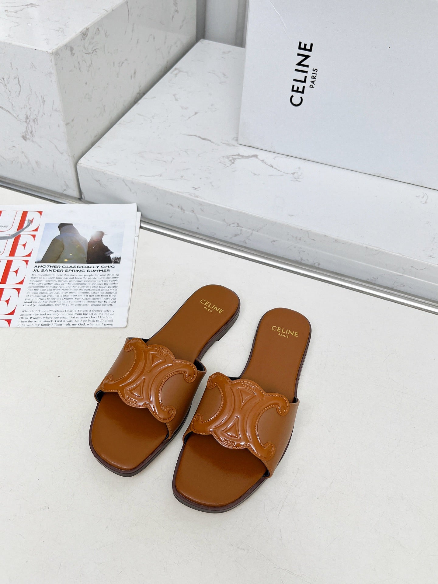 Z2Q55CL52 Popular  leather shoes