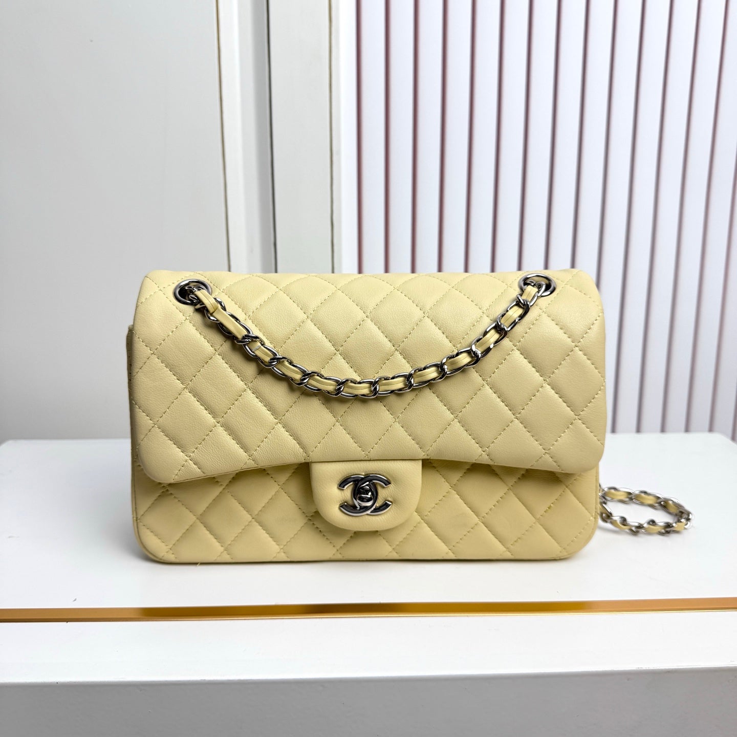 B1R76C14 Popular leather bag