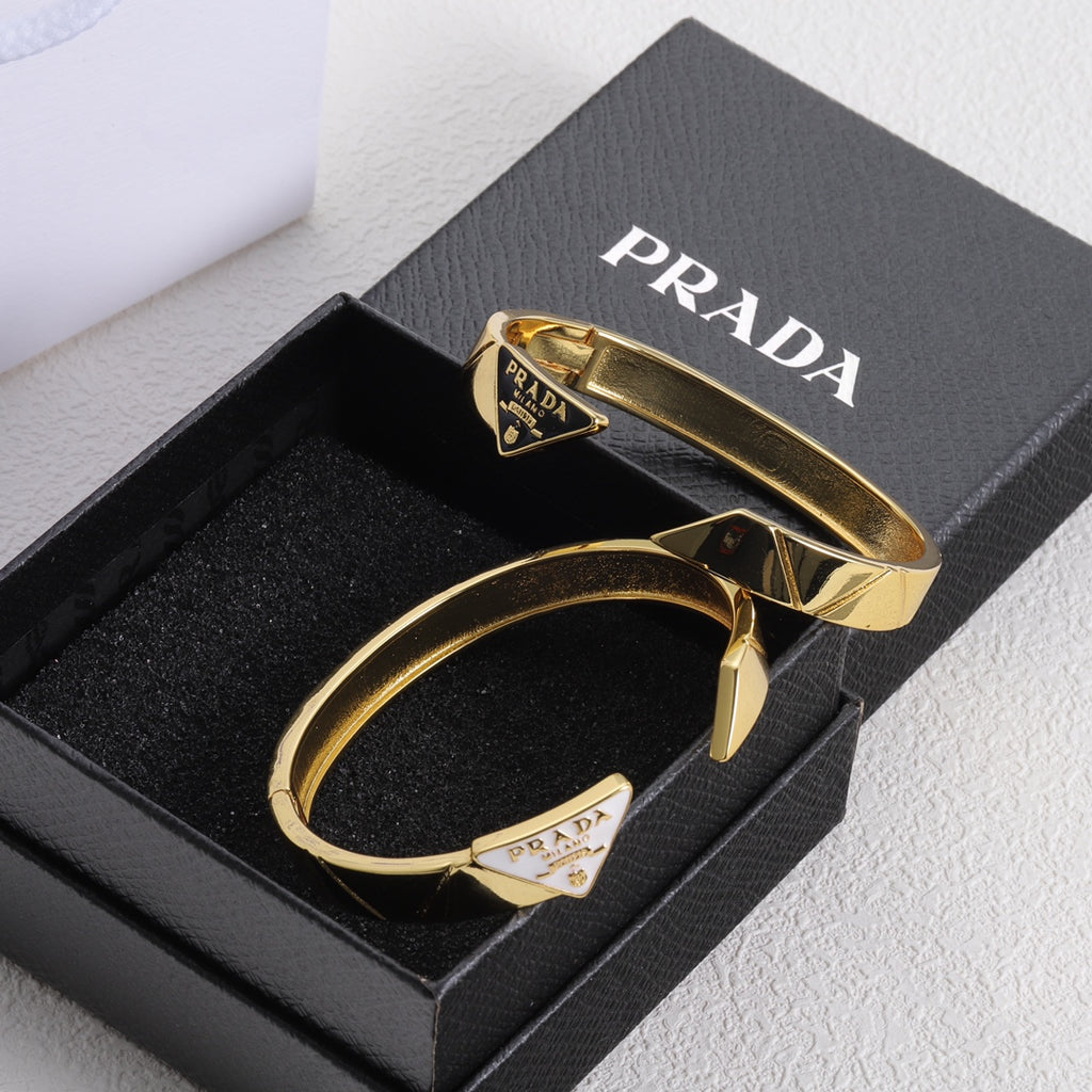 X1Y83PD67K  Popular Bracelets