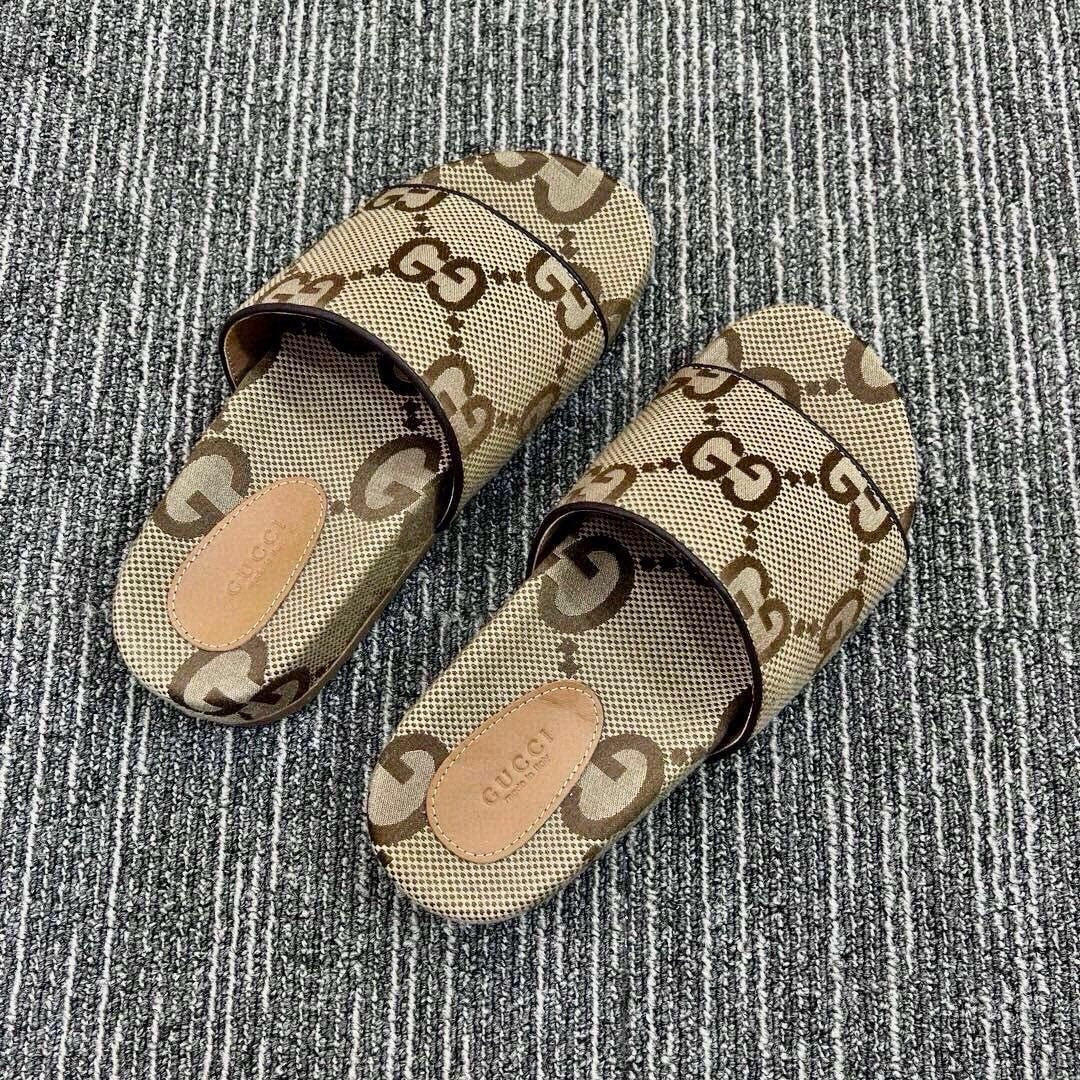 Z5R76B2 Popular Slippers
