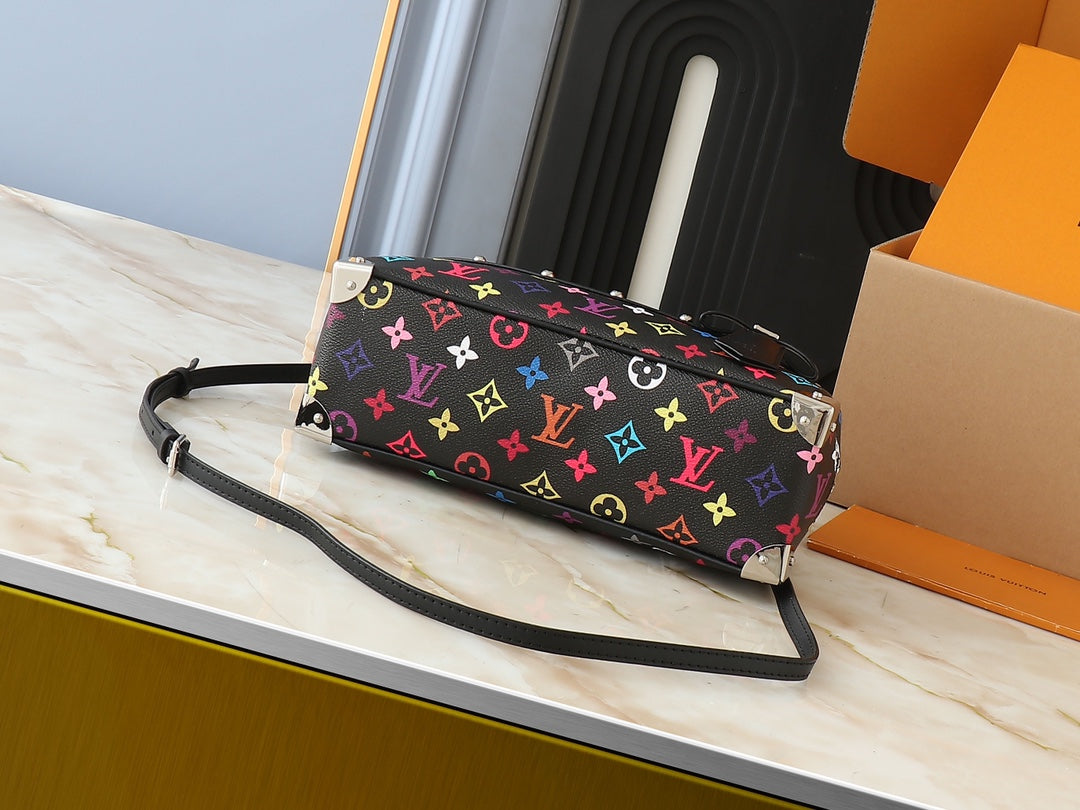 B1N165E101 Popular   leather bag