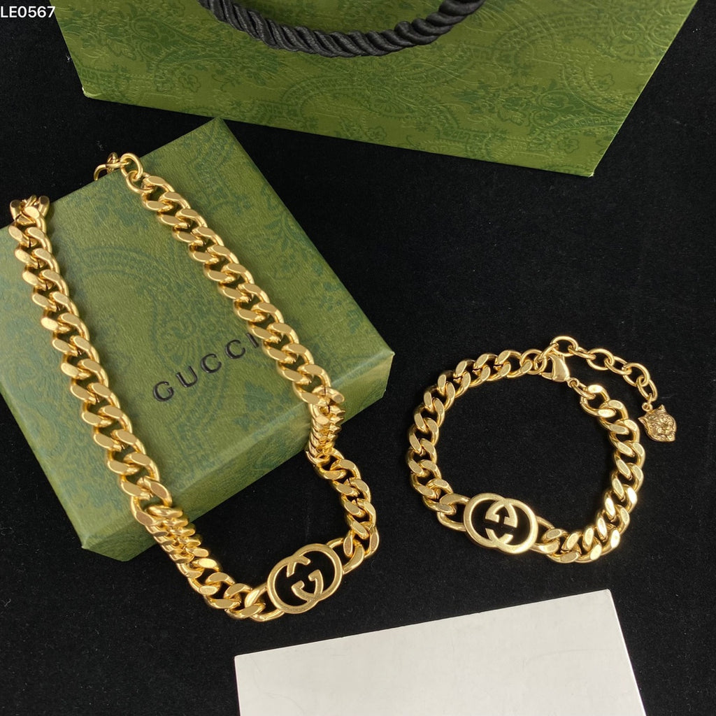X1B62B156X  Popular Bracelets. Necklaces