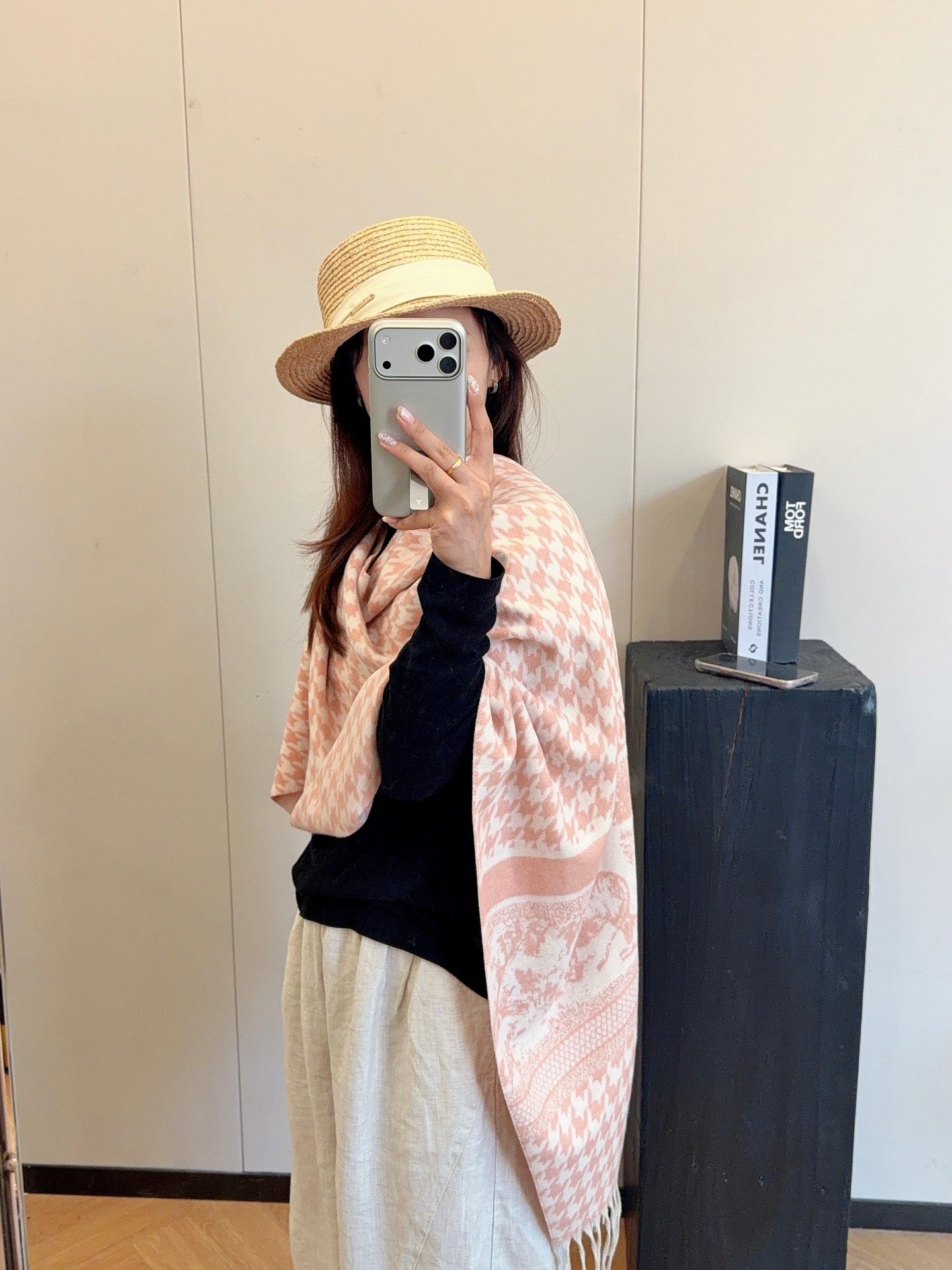 W1R86D24 Popular Winter Scarves