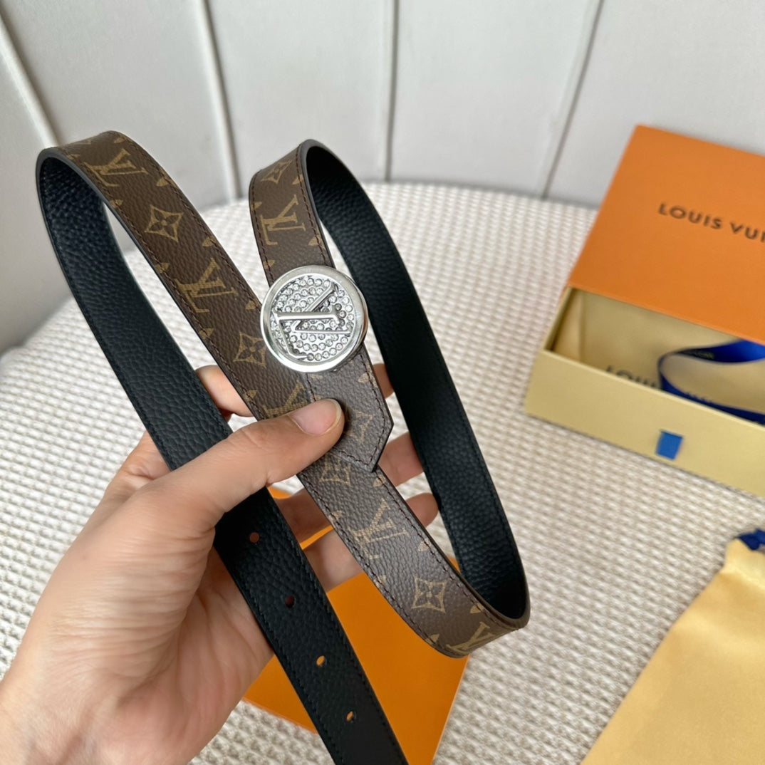 P1Q64E71 Popular  High quality belt With full package