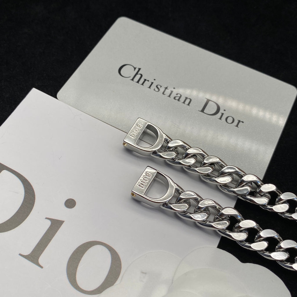 X1D82D224X  Popular Necklaces Bracelets