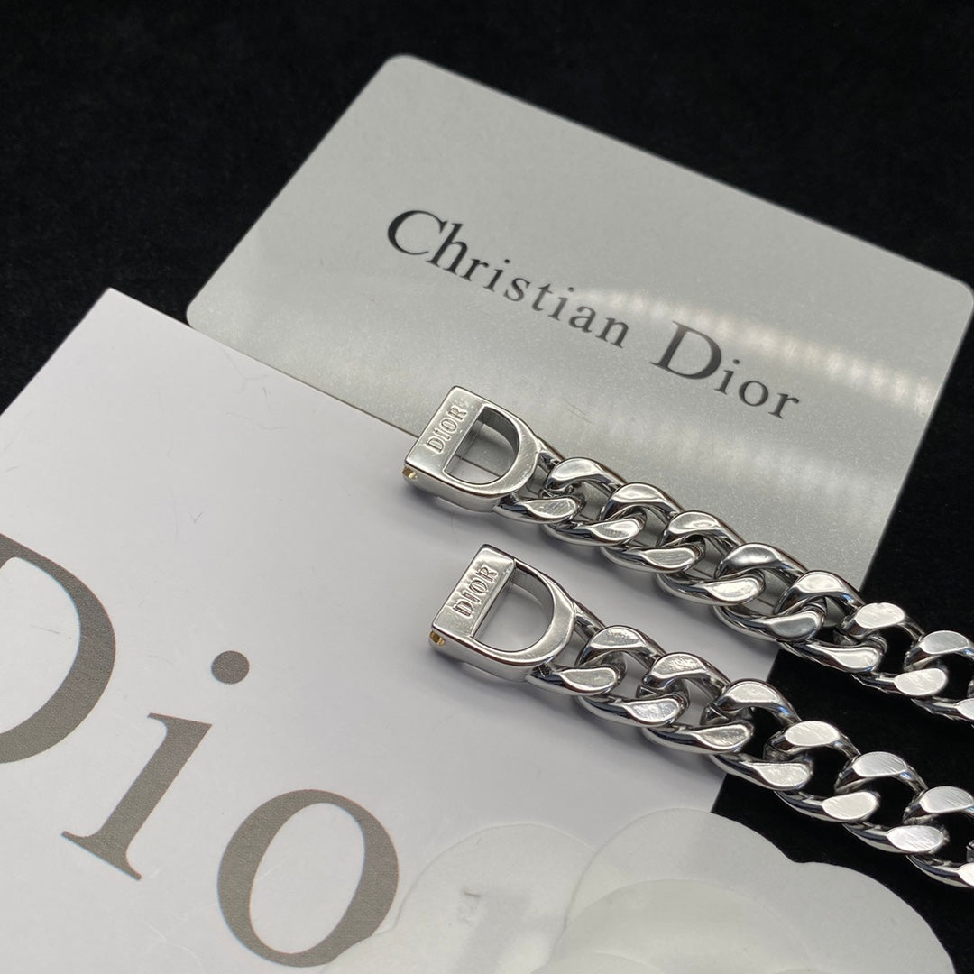 X1D82D224X  Popular Necklaces Bracelets