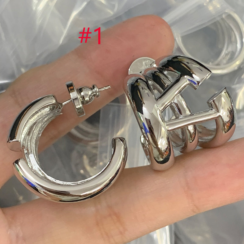 X1Z84VL21E Popular  Earrings