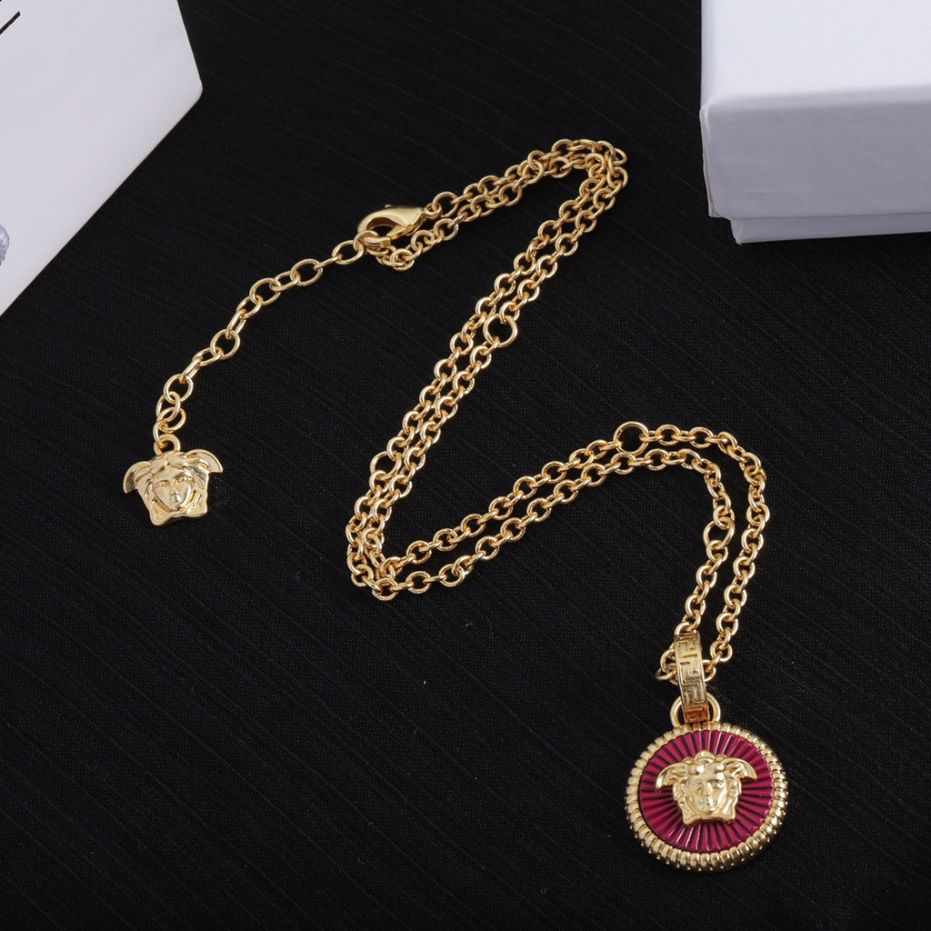 X1Q85V361X Popular Necklaces