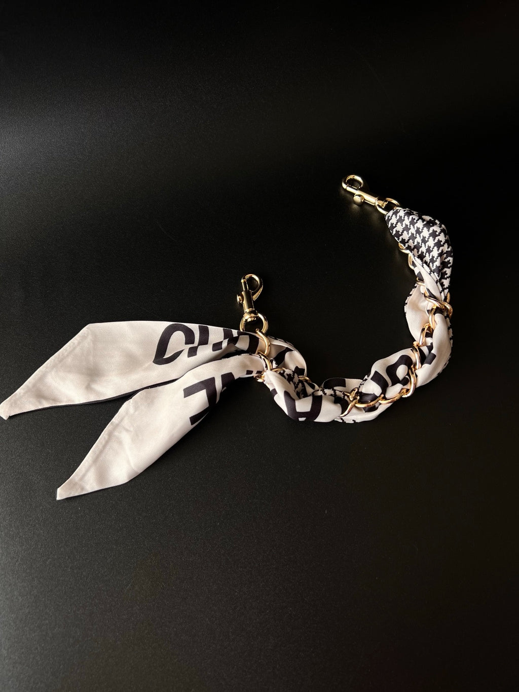 A1R76D82 Popular bag 's charms accessories