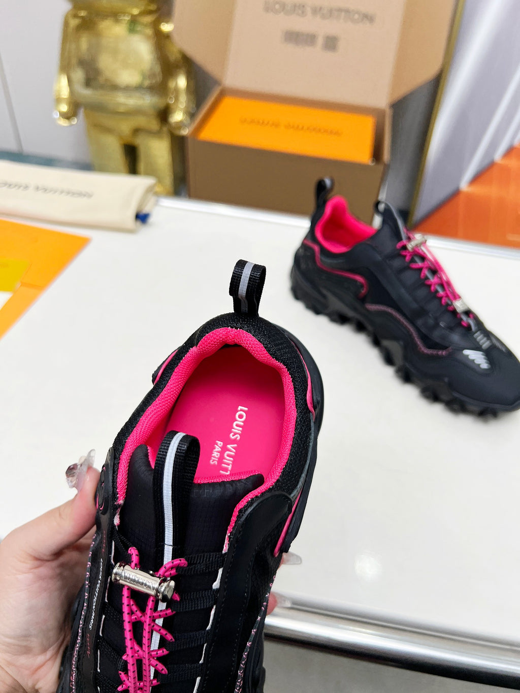 Z2Q105E286 Popular high-quality Shoes