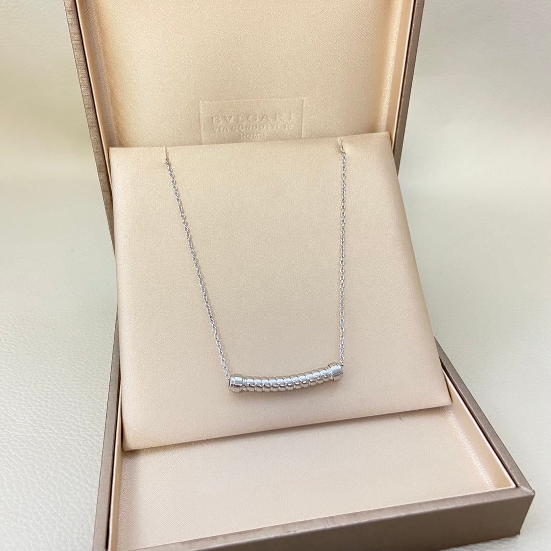 X1Q85S405X Popular Necklaces