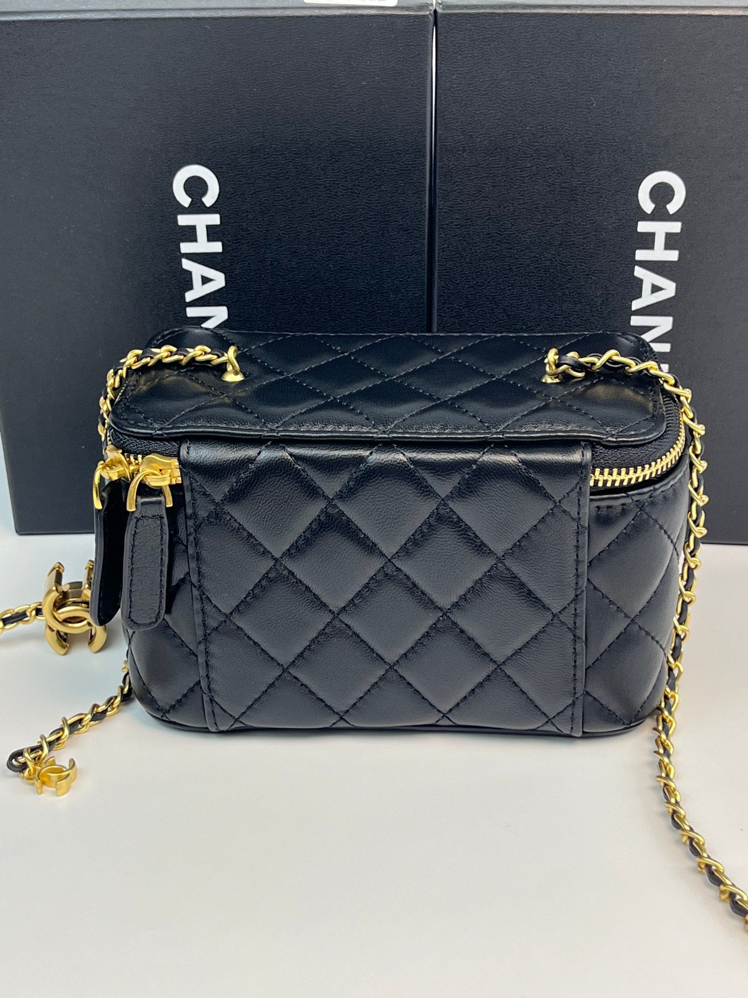 B1P36C83 Popular leather bag