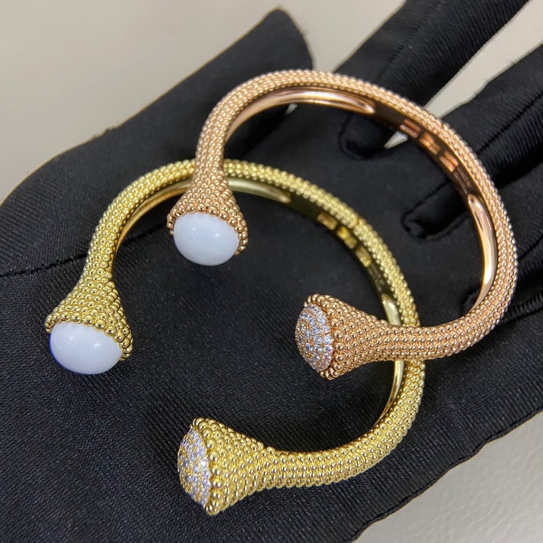 X5Q85VC102K  Popular Bracelets