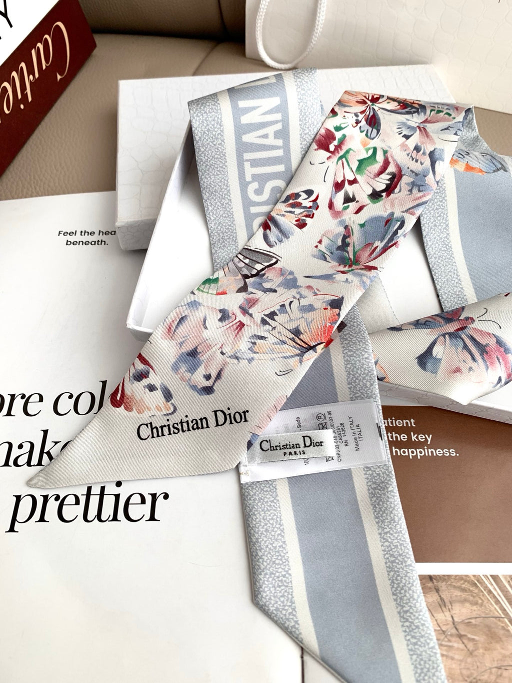 W1N46D41 Popular Silk Scarve